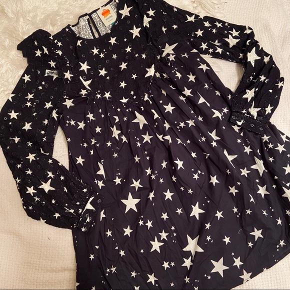 Anthropologie Dresses & Skirts - NWT! Farm Rio Star babydoll dress